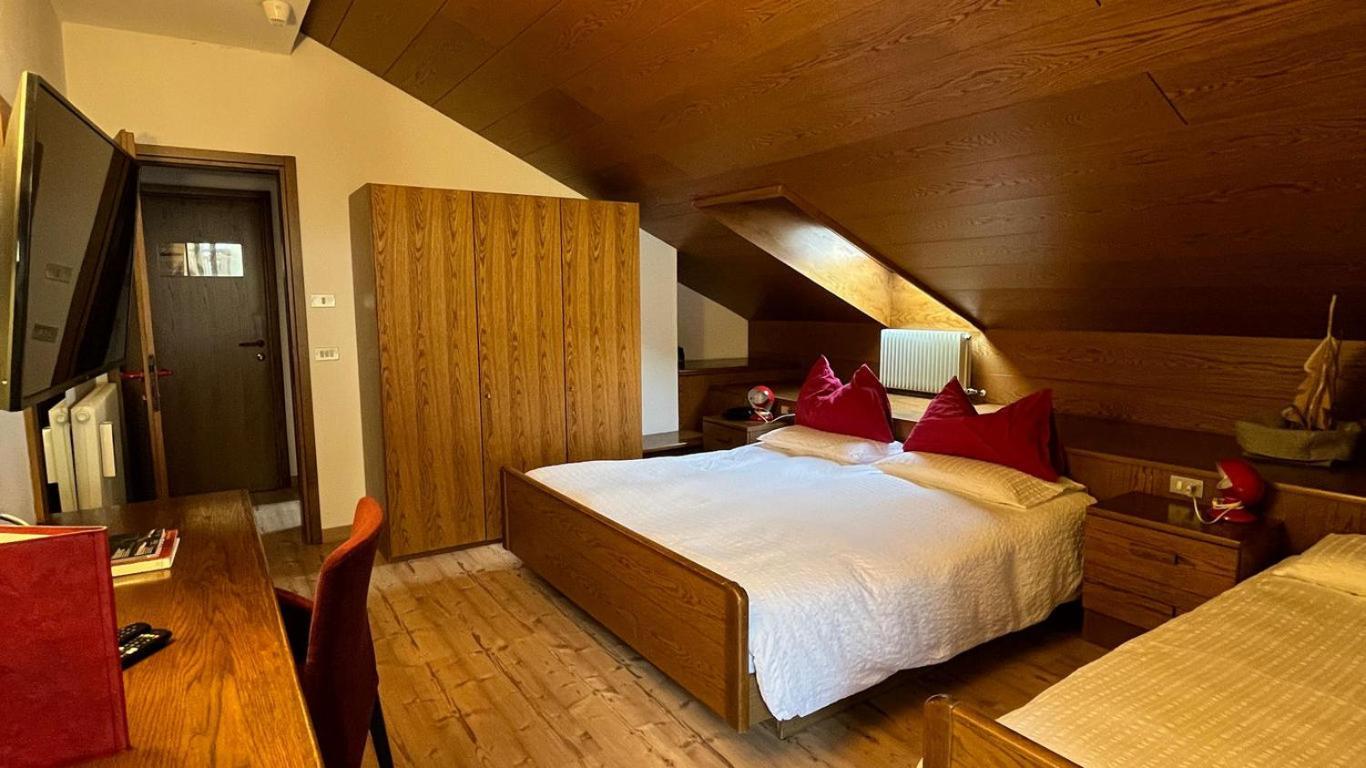 Hotel La Baita Madonna Dış mekan fotoğraf